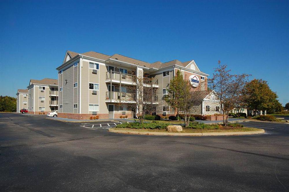 Siegel Select Bartlett Hotel Exterior photo